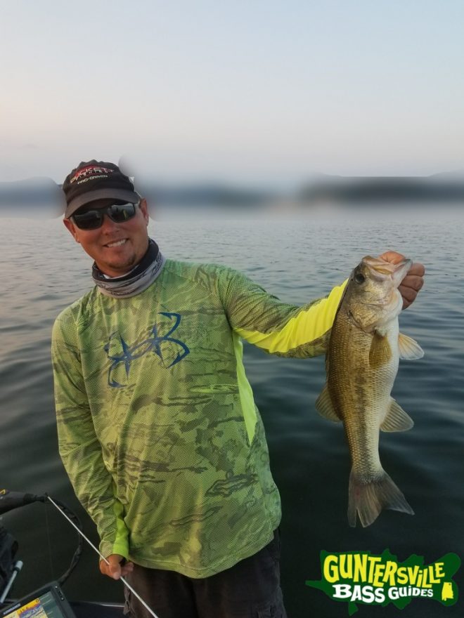 GUNTERSVILLE BASS FISHING GUIDES