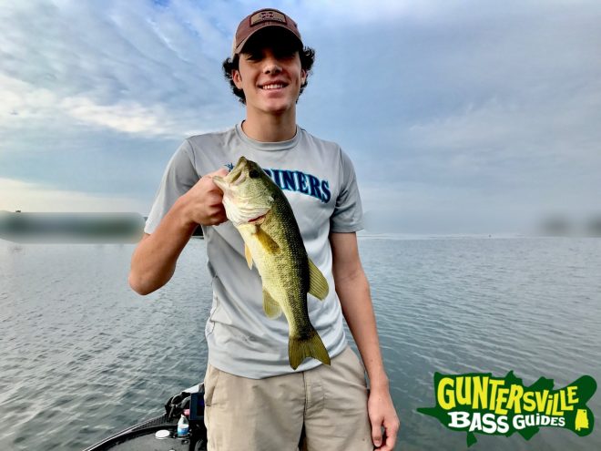 GUNTERSVILLE BASS GUIDES