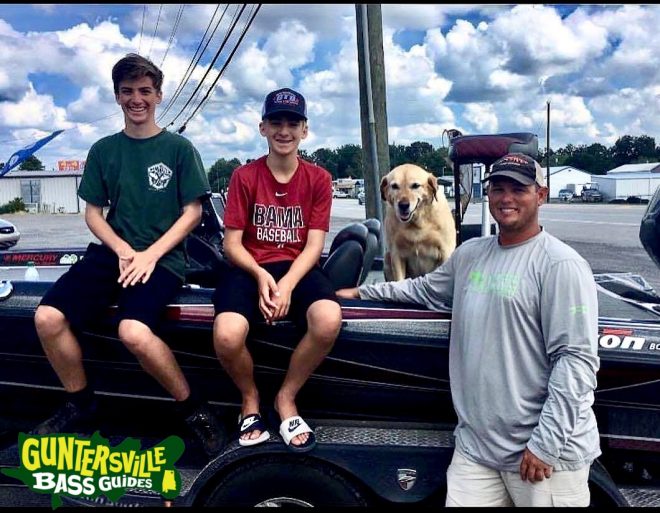 GUNTERSVILLE BASS GUIDES