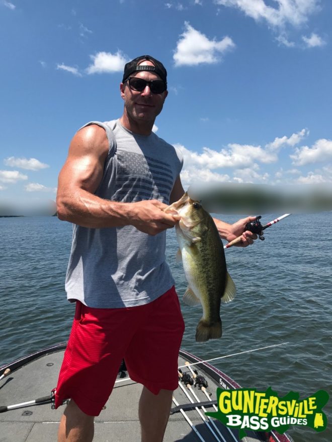 GUNTERSVILLE BASS GUIDES
