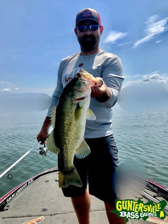 Guntersville Bass Guides