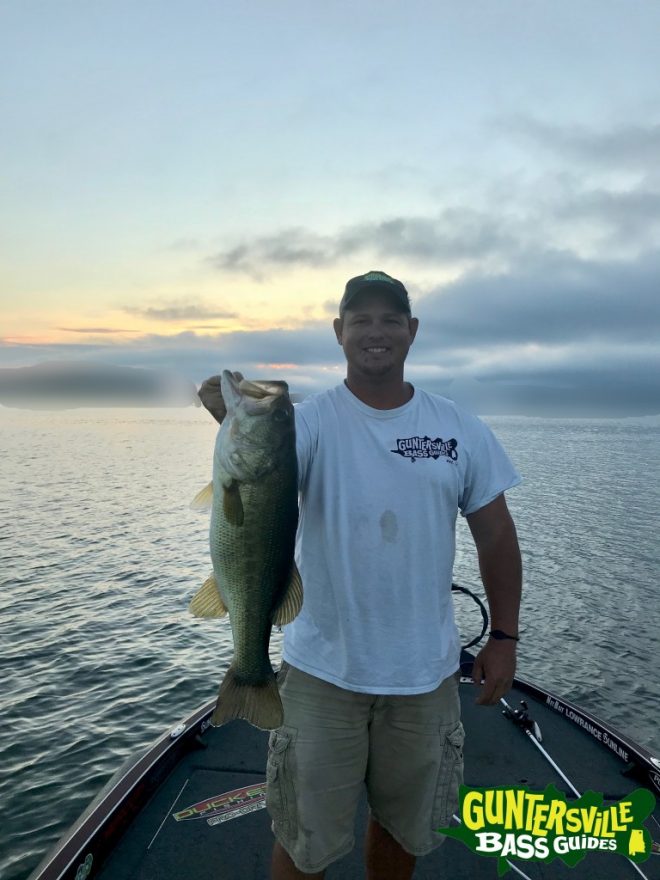 Guntersville Bass Guides