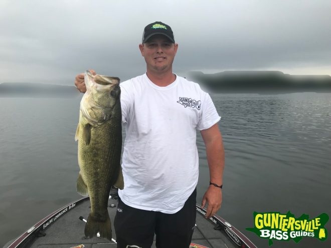 Guntersville Bass Guides
