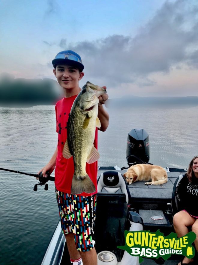 GUNTERSVILLE BASS GUIDES