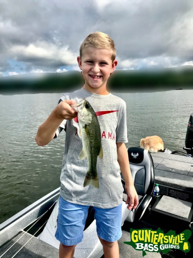 GUNTERSVILLE BASS GUIDES