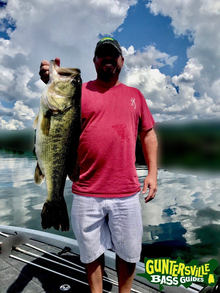 GUNTERSVILLE BASS GUIDES