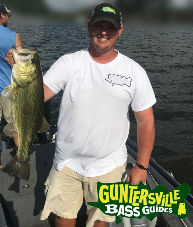 GUNTERSVILLE BASS GUIDES