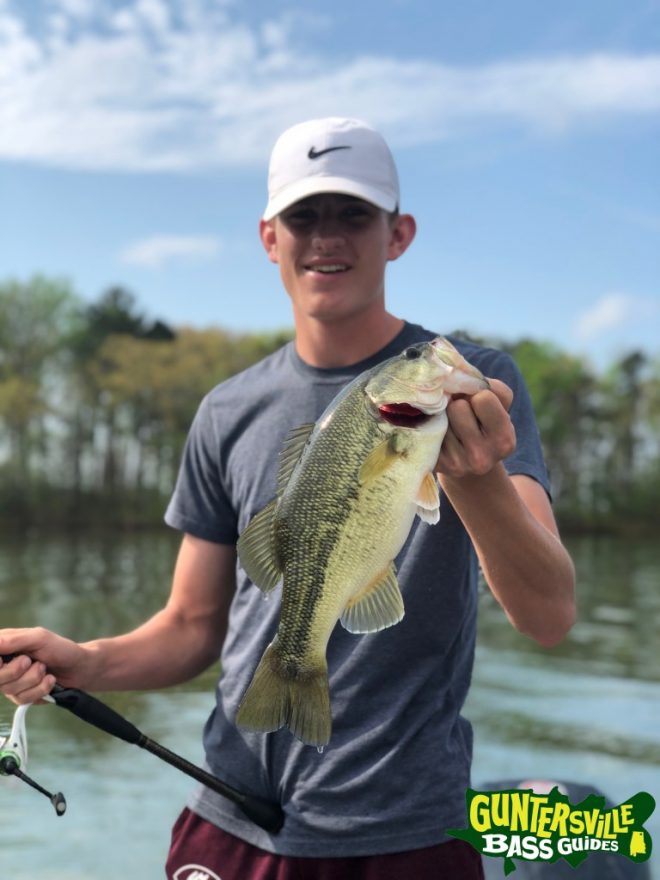Guntersville Bass Guides