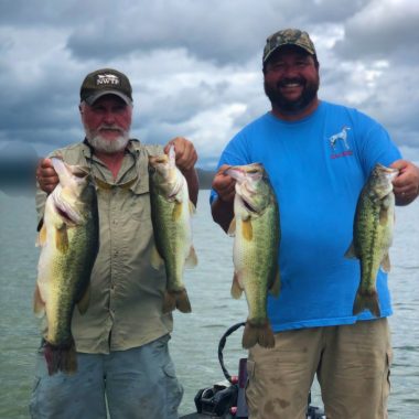 GUNTERSVILLE BASS GUIDES