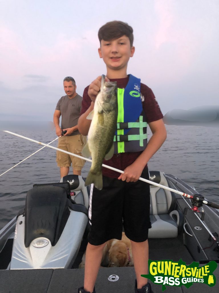 GUNTERSVILLE BASS GUIDES