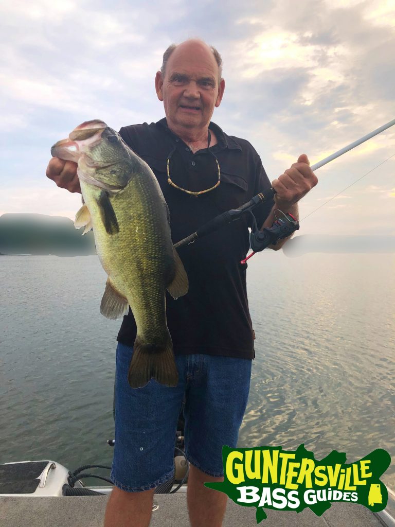 GUNTERSVILLE BASS GUIDES