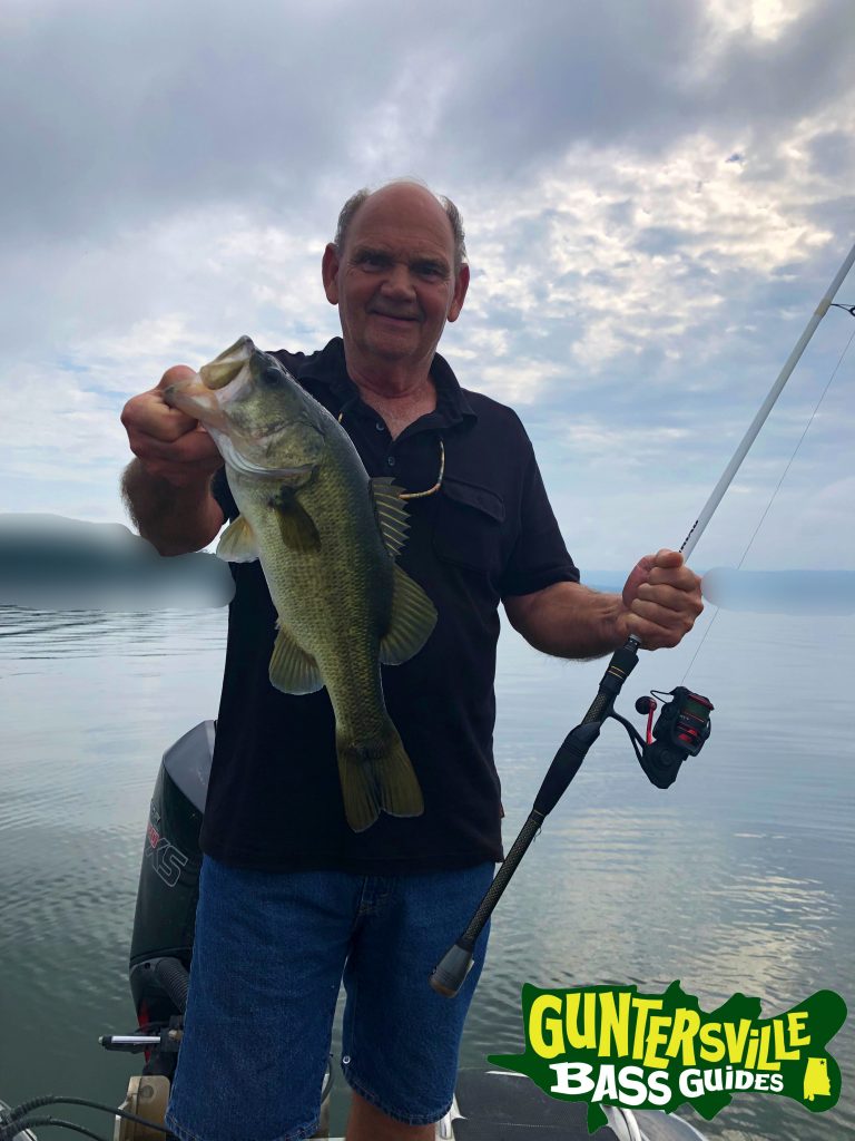 GUNTERSVILLE BASS GUIDES