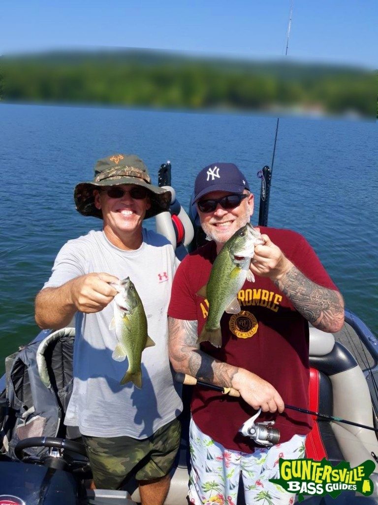 GUNTERSVILLE BASS GUIDES