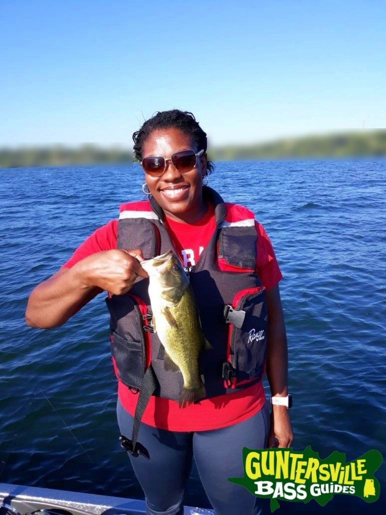 GUNTERSVILLE BASS GUIDES