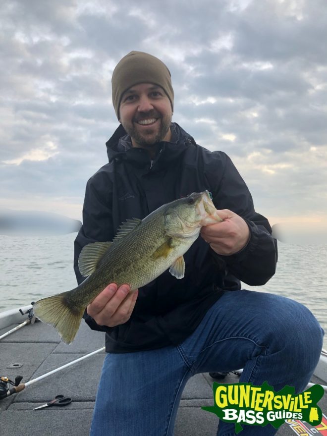 GUNTERSVILLE BASS GUIDES
