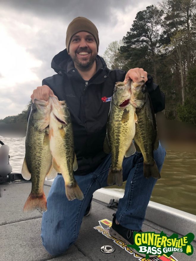 GUNTERSVILLE BASS GUIDES