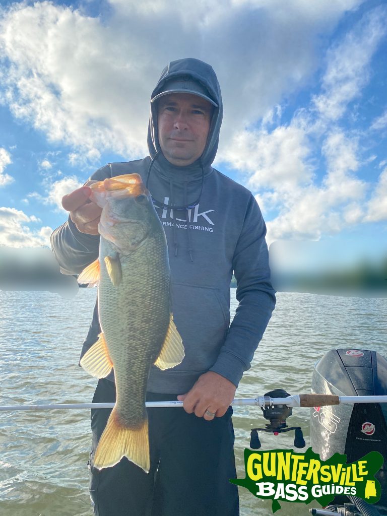 GUNTERSVILLE BASS GUIDES