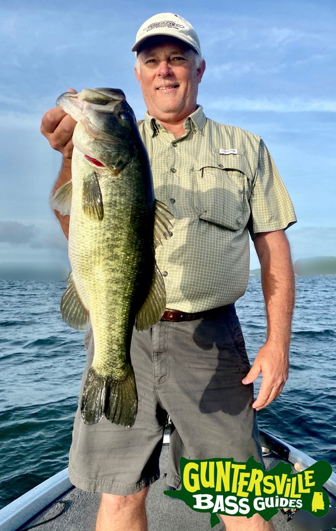 GUNTERSVILLE BASS GUIDES