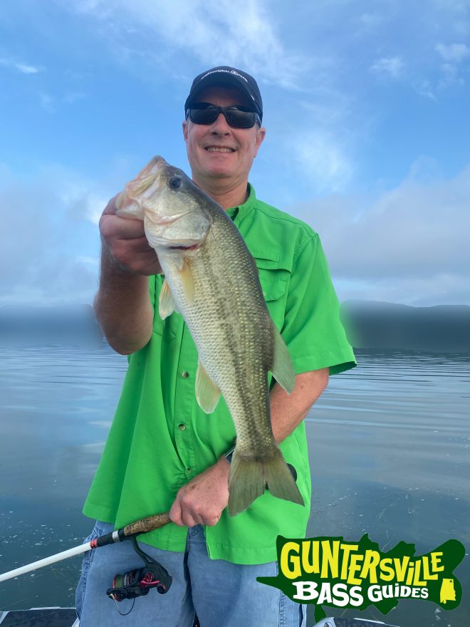 GUNTERSVILLE BASS GUIDES