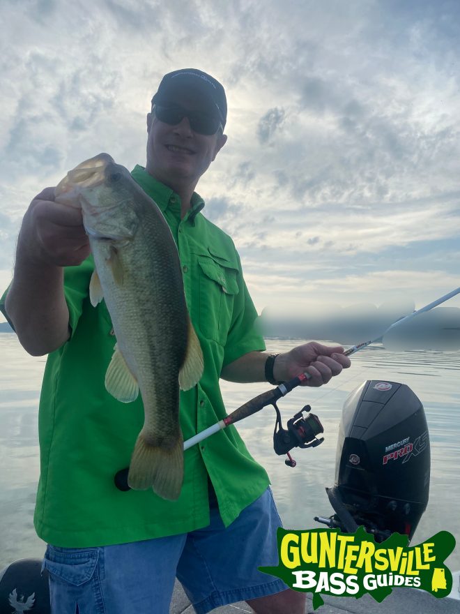 GUNTERSVILLE BASS GUIDES