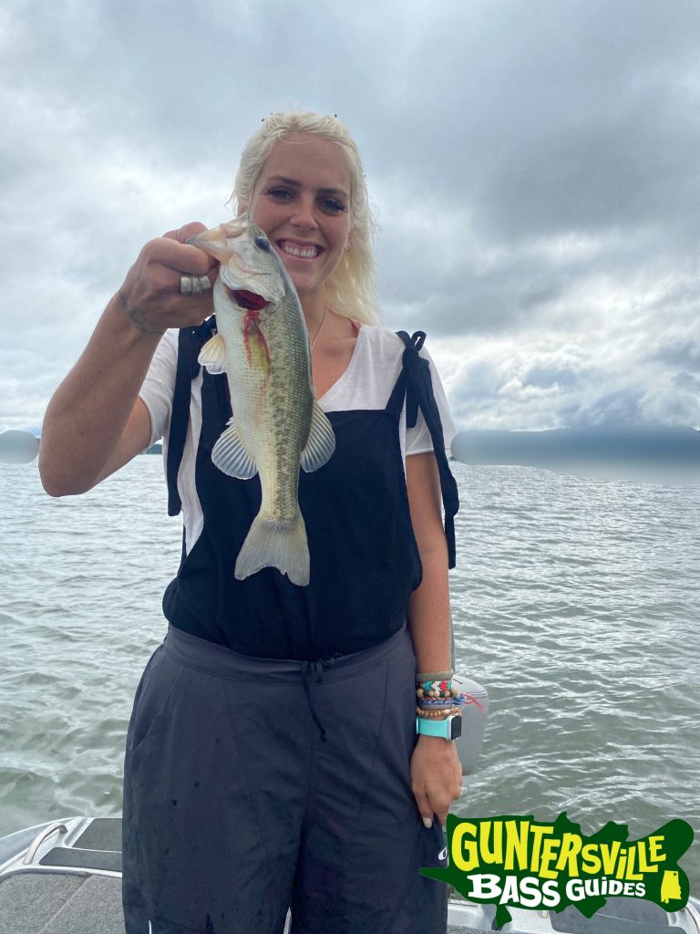 GUNTERSVILLE BASS GUIDES
