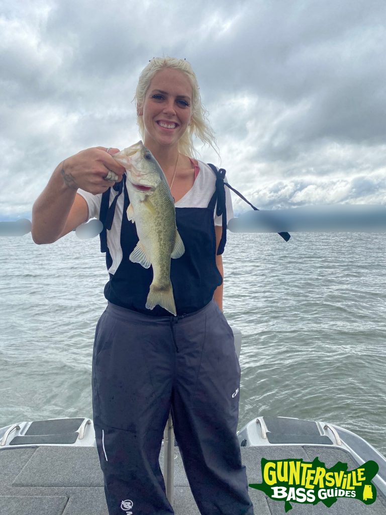 GUNTERSVILLE BASS GUIDES