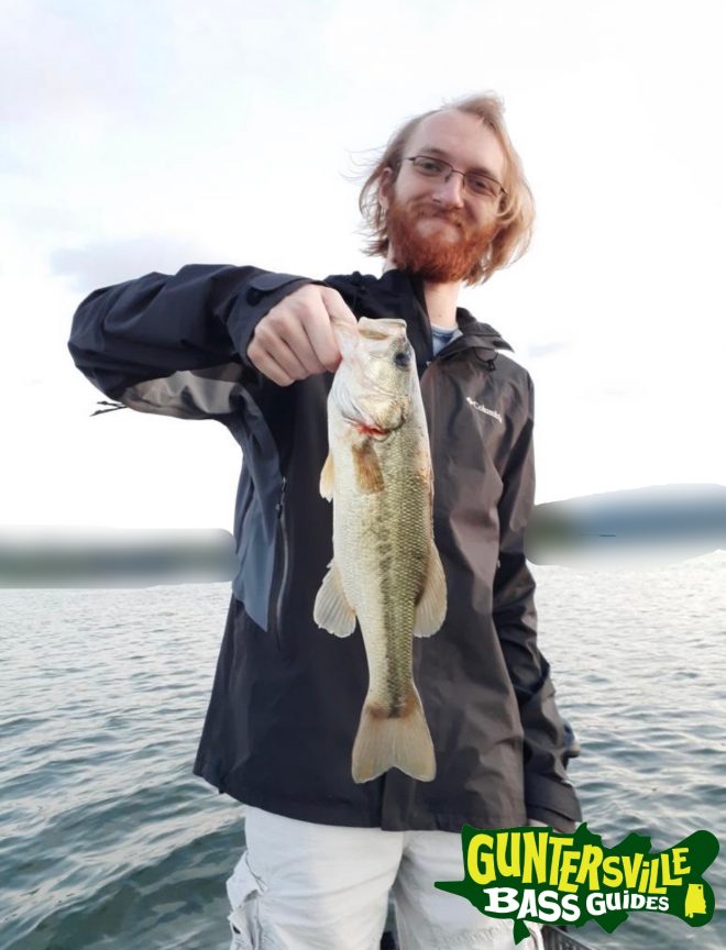 GUNTERSVILLE BASS GUIDES