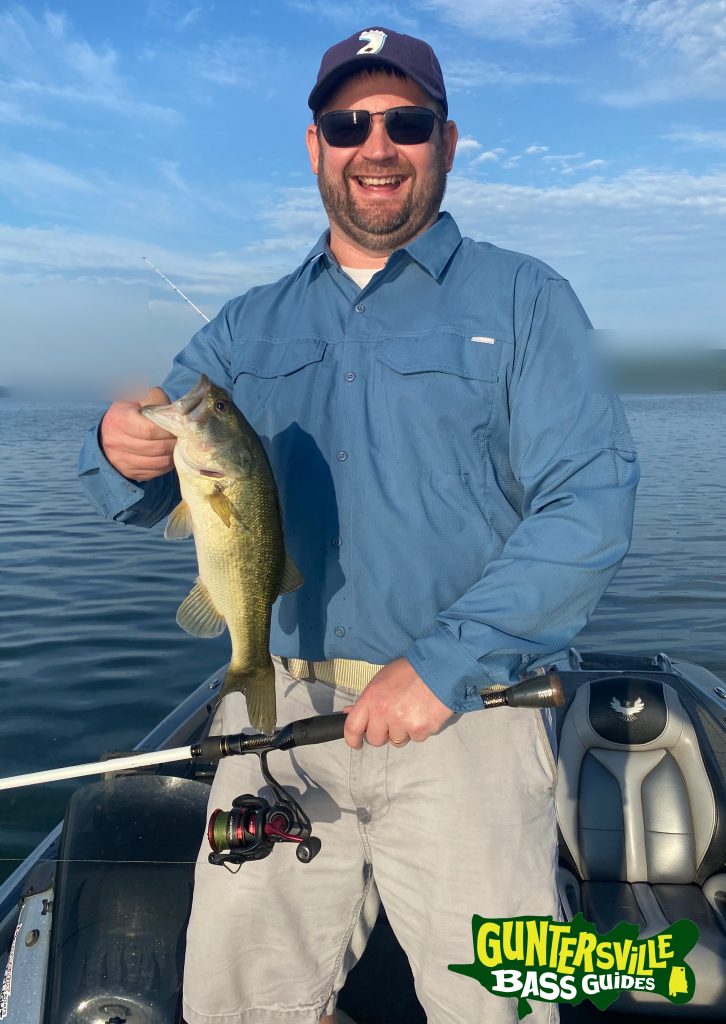 GUNTERSIVLLE BASS GUIDES