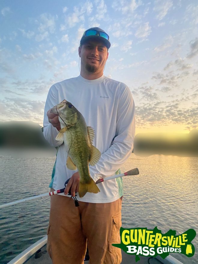GUNTERSVILLE BASS GUIDES