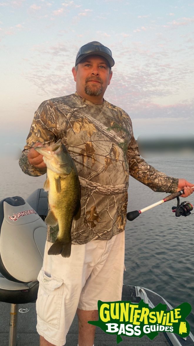 GUNTERSVILLE BASS GUIDES