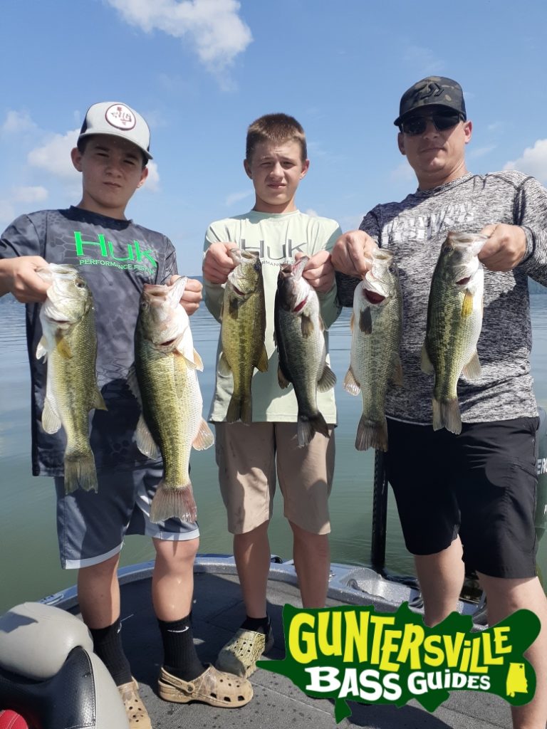 GUNTERSVILLE BASS GUIDES