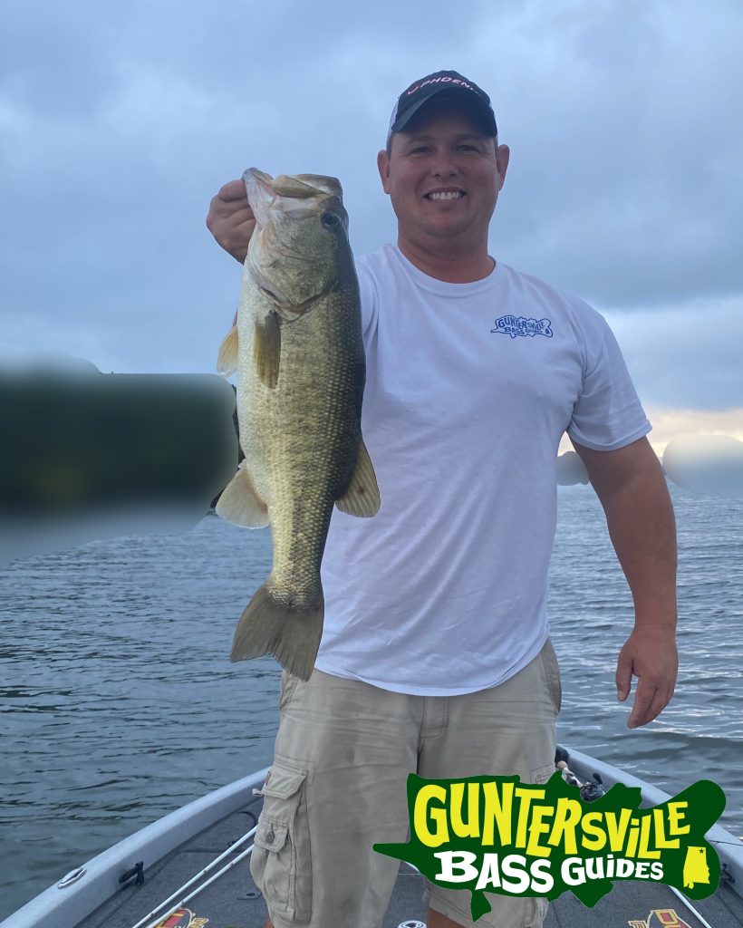 GUNTERSVILLE BASS GUIDES