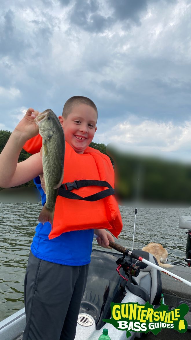 GUNTERSVILLE BASS GUIDES