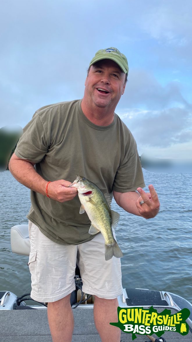 GUNTERSVILLE BASS GUIDES