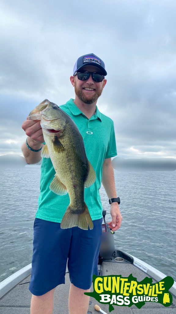 GUNTERSVILLE BASS GUIDES