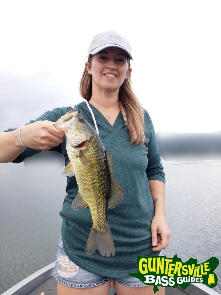 GUNTERSVILLE BASS GUIDES