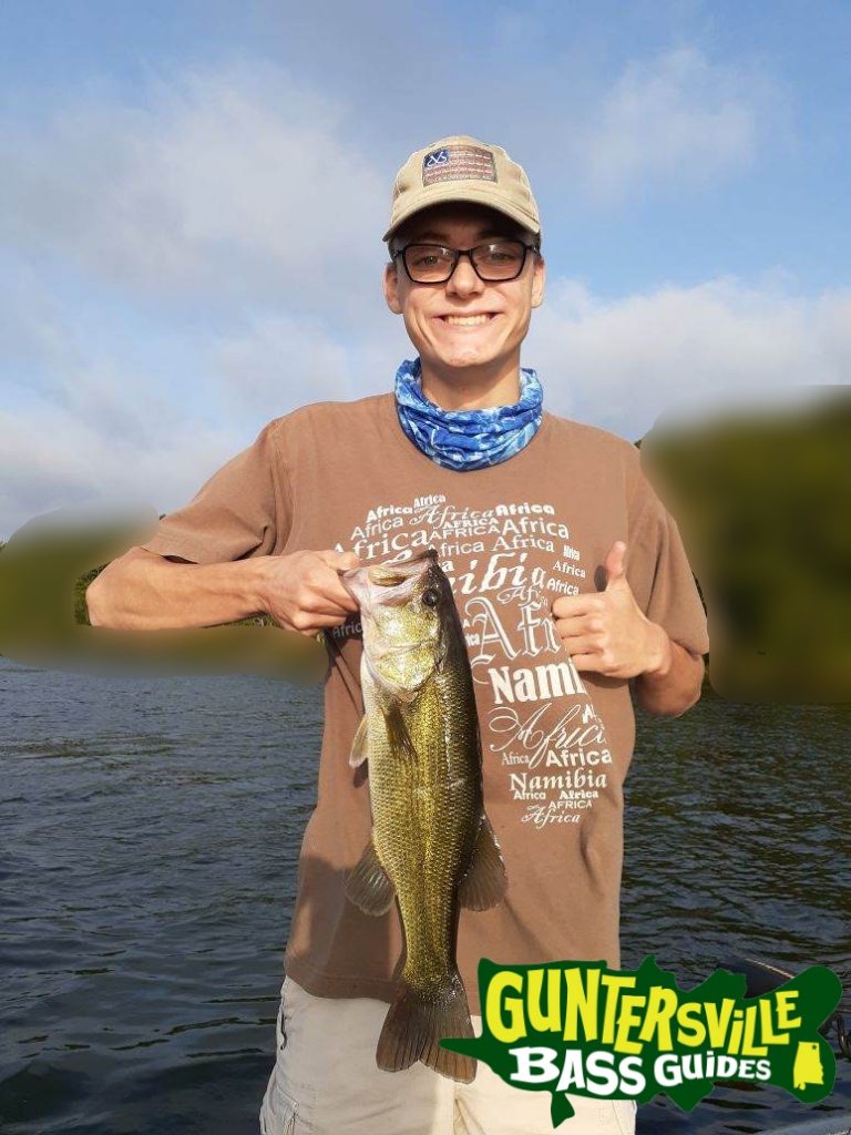 GUNTERSVILLE BASS GUIDES