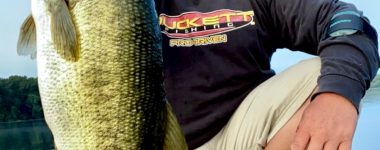 GUNTERSVILLE BASS GUIDES