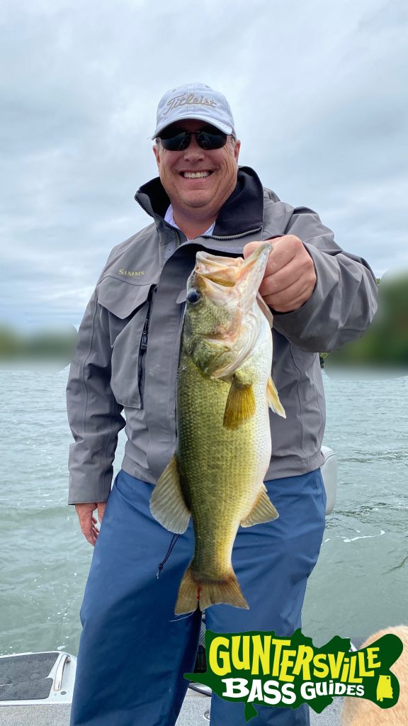 GUNTERSVILLE BASS GUIDES