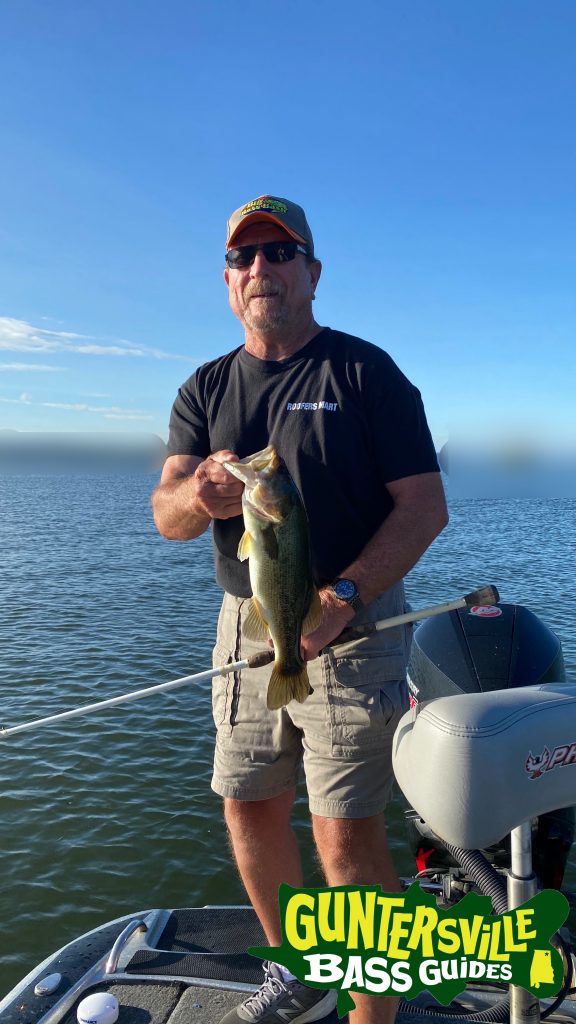 GUNTERSVILLE BASS GUIDES