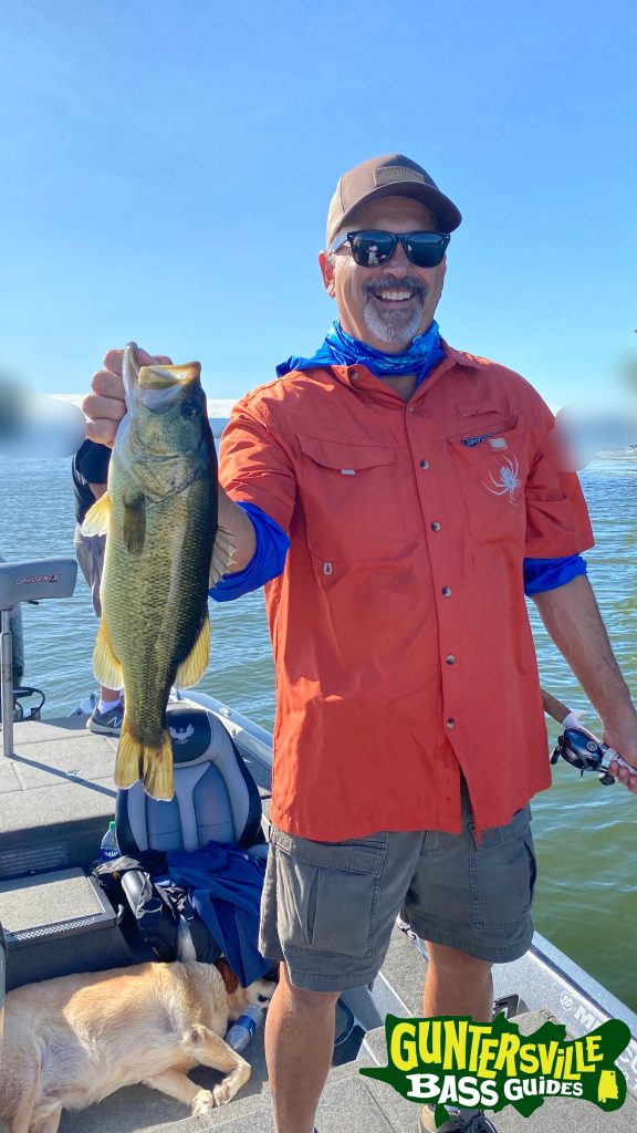 GUNTERSVILLE BASS GUIDES