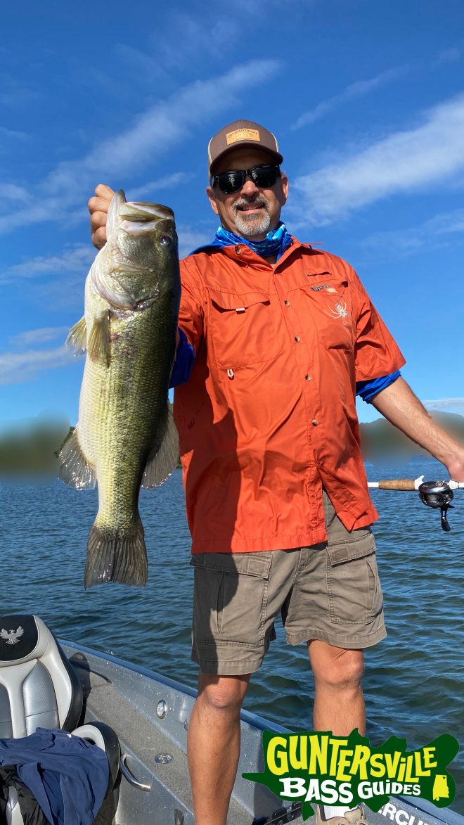 GUNTERSVILLE BASS GUIDES