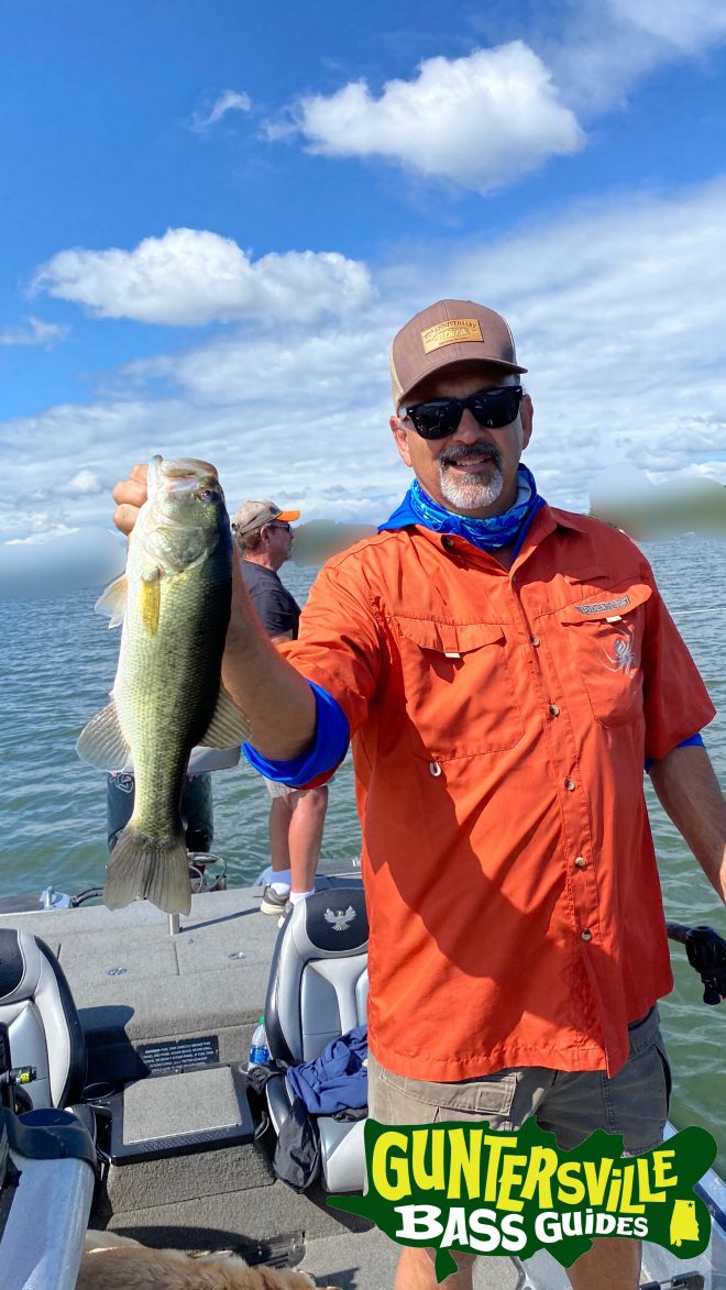GUNTERSVILLE BASS GUIDES