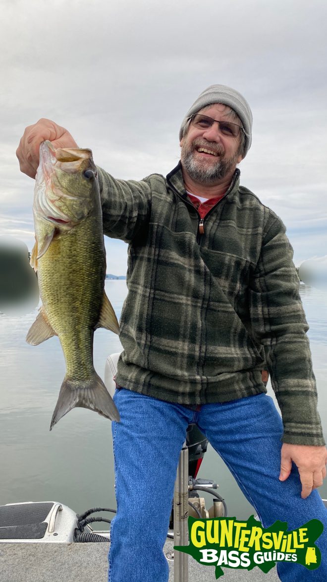 GUNTERSVILLE BASS GUIDES
