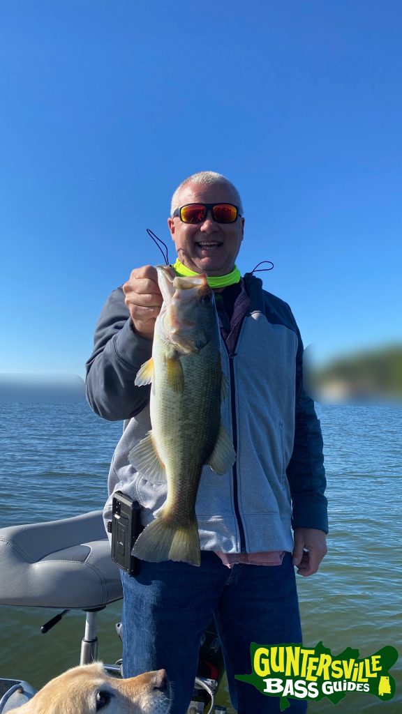 GUNTERSVILLE BASS GUIDES