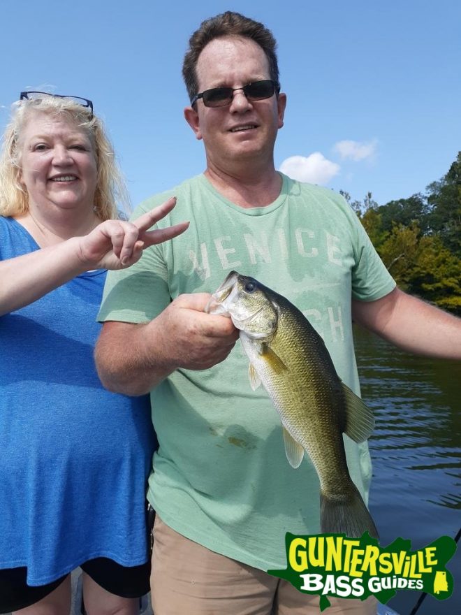 GUNTERSVILLE BASS GUIDES