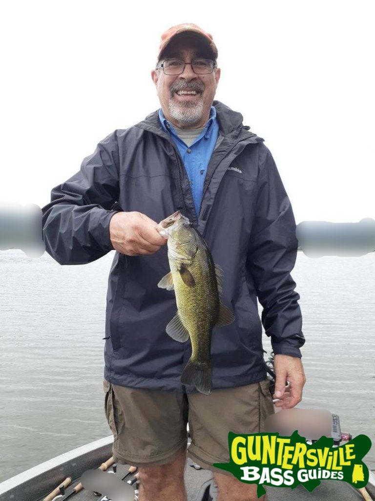 GUNTERSVILLE BASS GUIDES