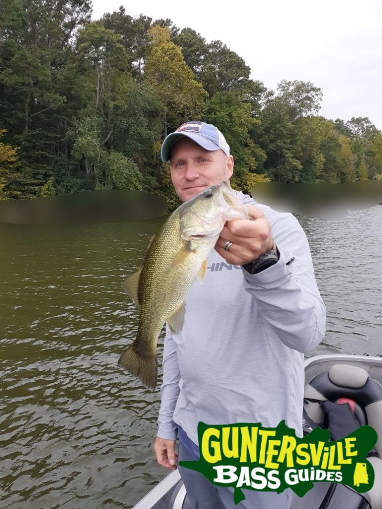 GUNTERSVILLE BASS GUIDES