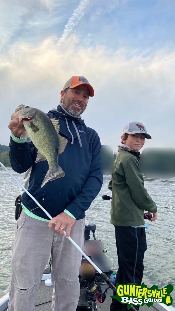 GUNTERSVILLE BASS GUIDES