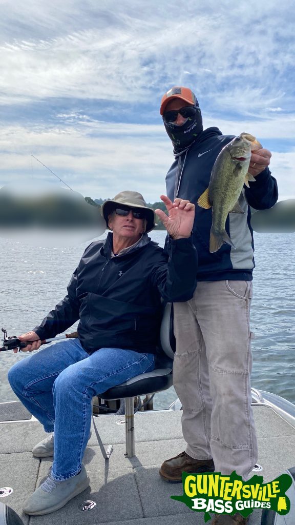 GUNTERSVILLE BASS GUIDES